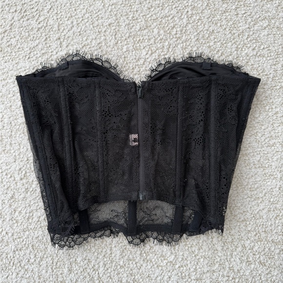 Victoria’s Secret Black Lace Bustier/Corset - Picture 3 of 5